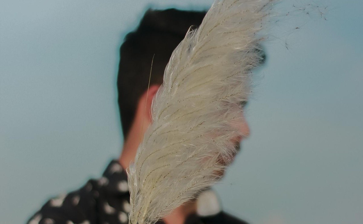 Motive ciudate pentru care un barbat se comporta distant atunci cand te place cu adevarat